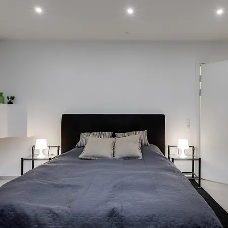 3 Bedroom 2 Bath Apartment In Lovely Neighbourhood Lejlighed København