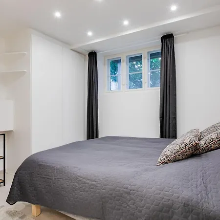 3 Bedroom 2 Bath Apartment In Lovely Neighbourhood Lejlighed København